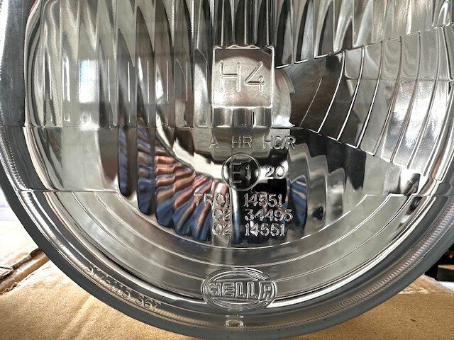 Original Mercedes-Benz H4 LWR Headlight Set for G-Class W460 W461 W463 Wolf & Puch (New) view 4
