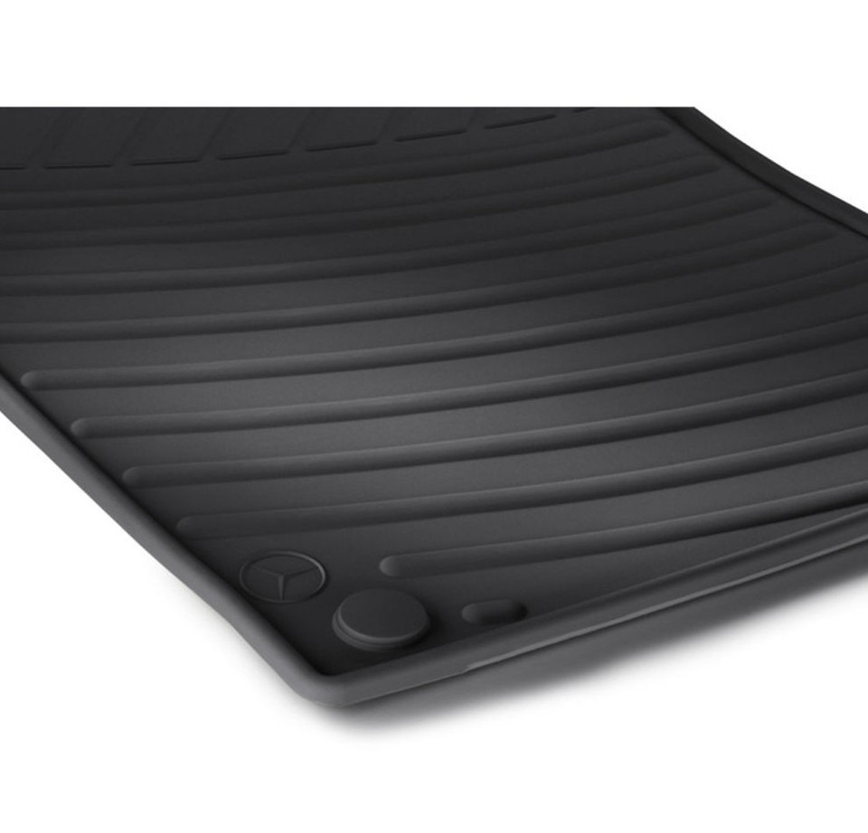 Mercedes-Benz Original Rubber Floor Mats for W211 /S211 E-Class LHD (New Set) view 2