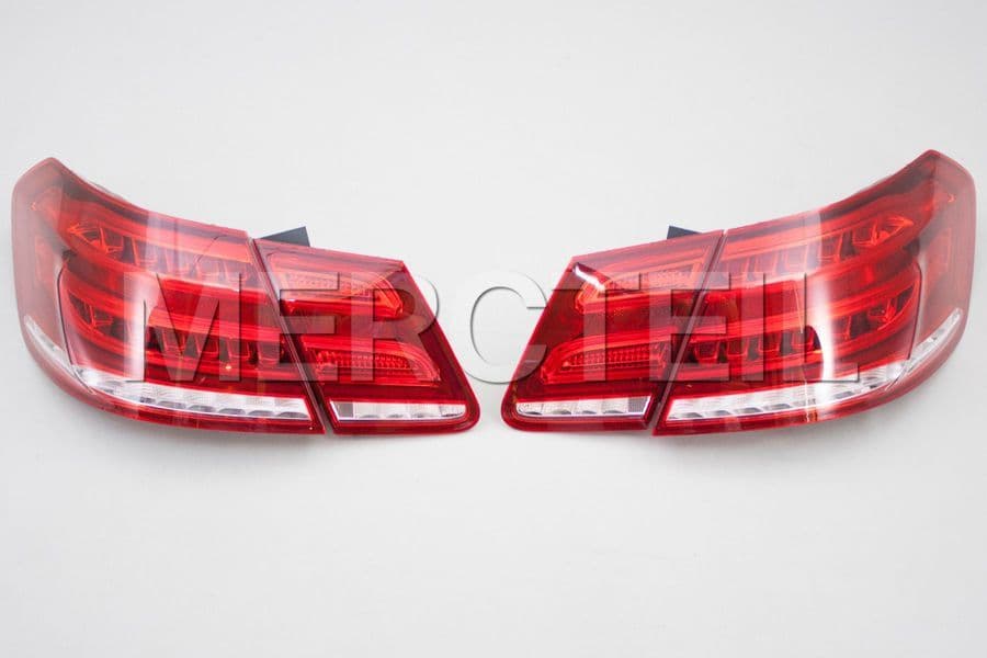 Facelift Tail Lamps Kit — E-Class W212